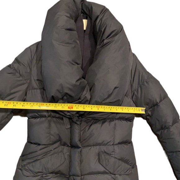 5 | 48 Waist Length Puffer Coat - Picture 12 of 13